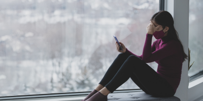 personal struggling with seasonal affective disorder